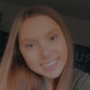 Meet your Posher, Mackenzie